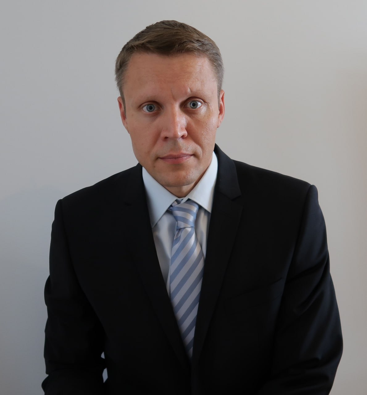 может директор