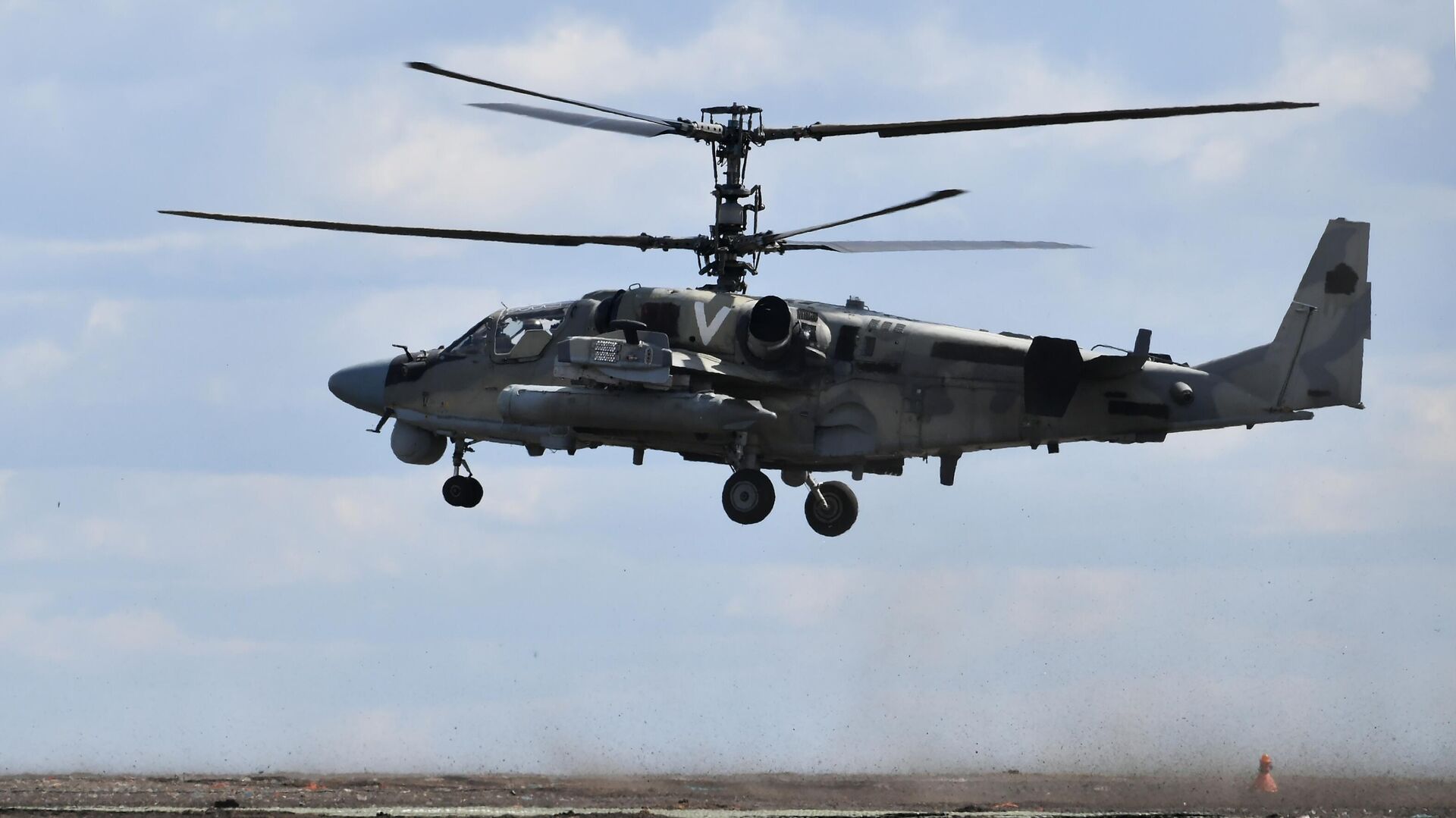 Ка-226т вертолет мчс. Вертолет ка-52 "аллигатор". 50. Вертолет радиолокационного дозора ка-31р. Вертолет ка.