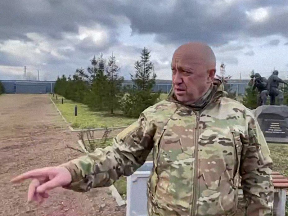 Пригожин заявил, что ВС РФ не участвуют во взятии Соледара