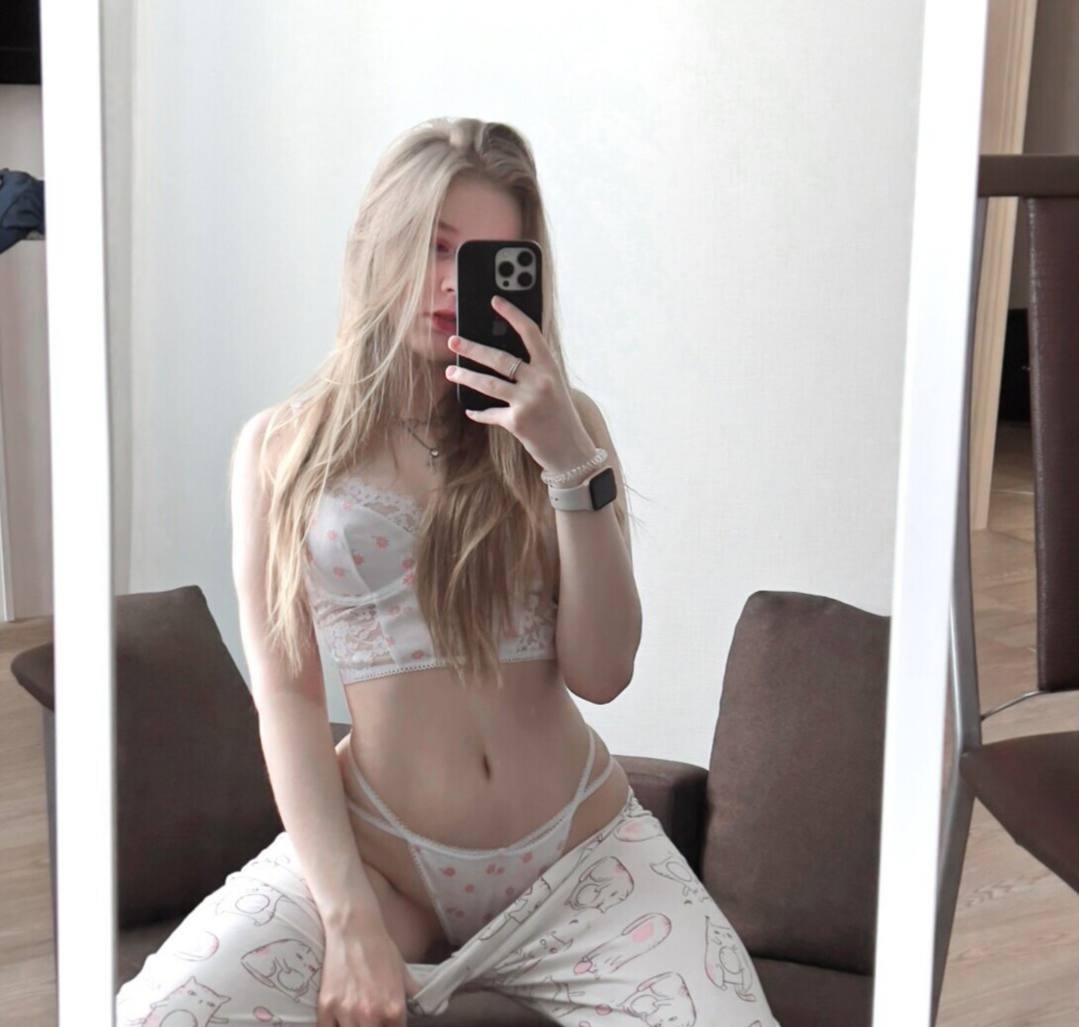 Littleangelmarr. Angell Marr. Littleangelmarr слив. Angel Marr слив.